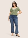 Blusa con escote cuadrado y corbata
