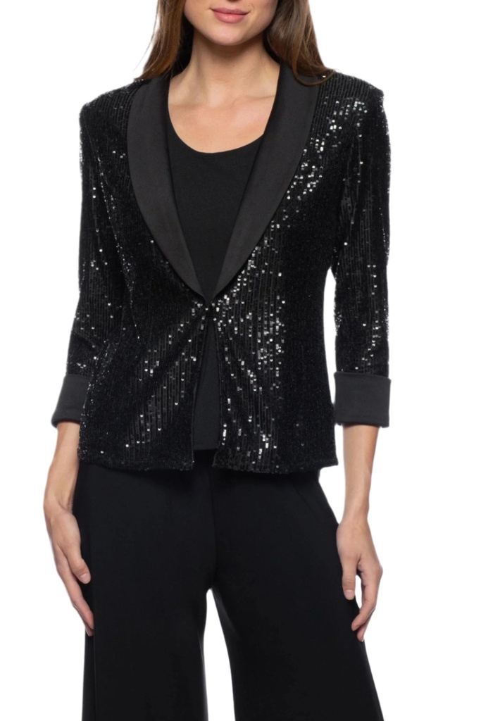 Chaqueta y top con lentejuelas