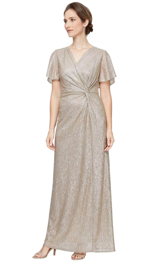Vestido metalizado de escote cruzado