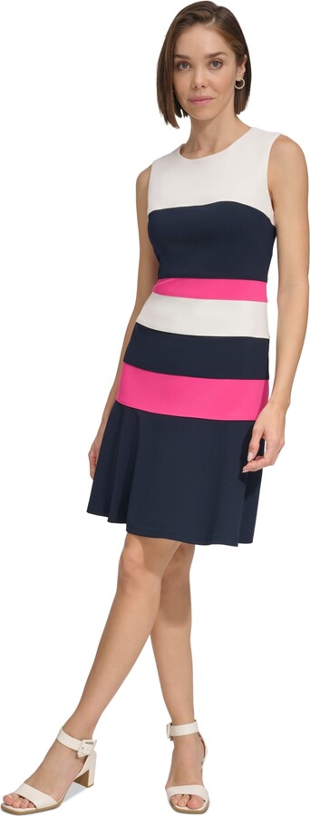 Vestido sin mangas con cuello torcido (copia)