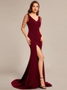 Vestido largo con mangas de pedrería
