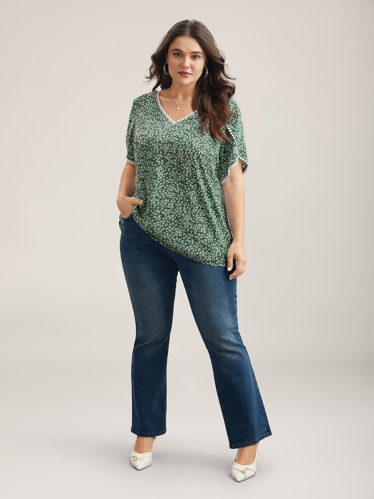 Blusa floral de mangas de pétalos