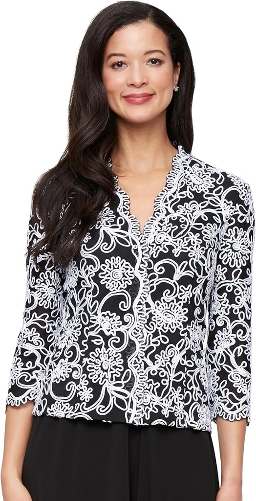 Blusa bordada con mangas 3/4 (copia)