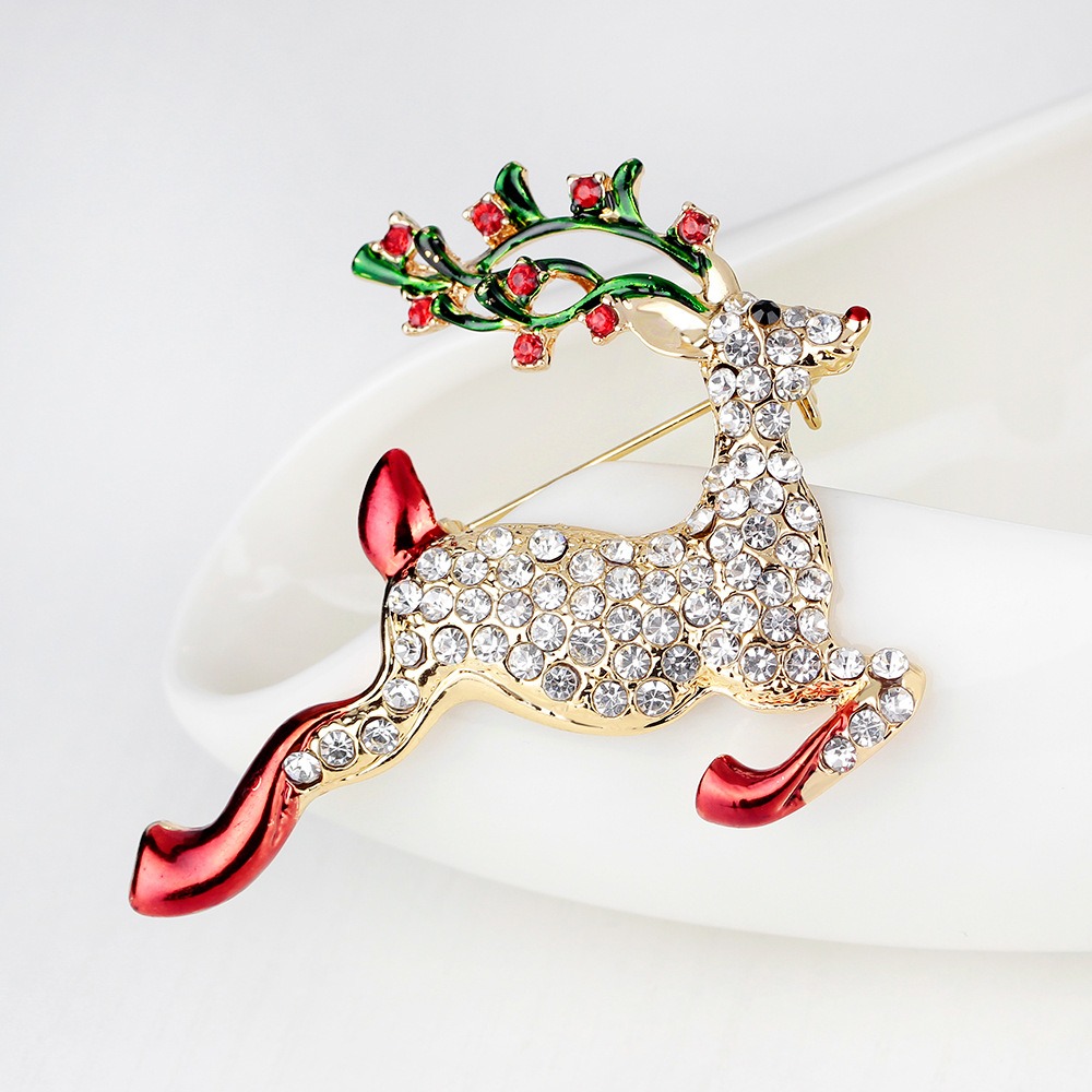 Broche de alce con diamantes