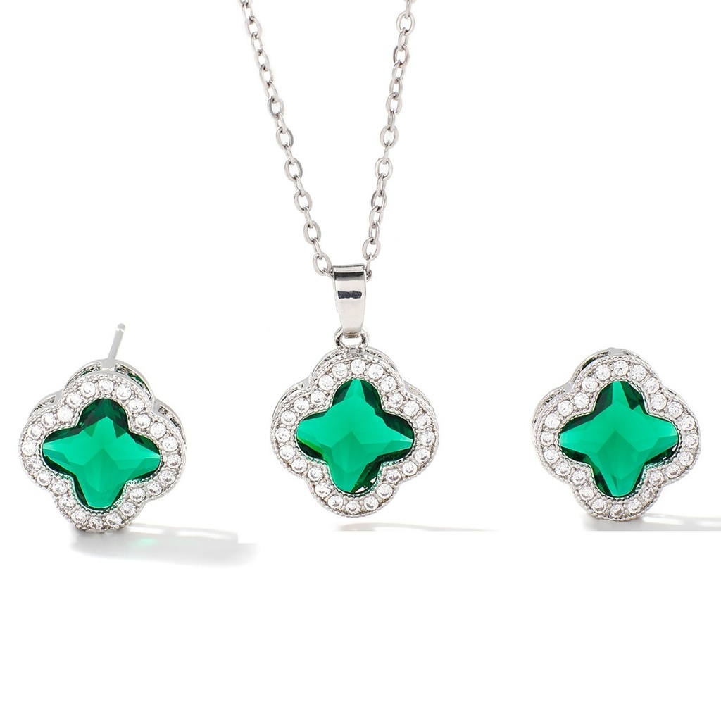 Juego de collar con aretes de trébol