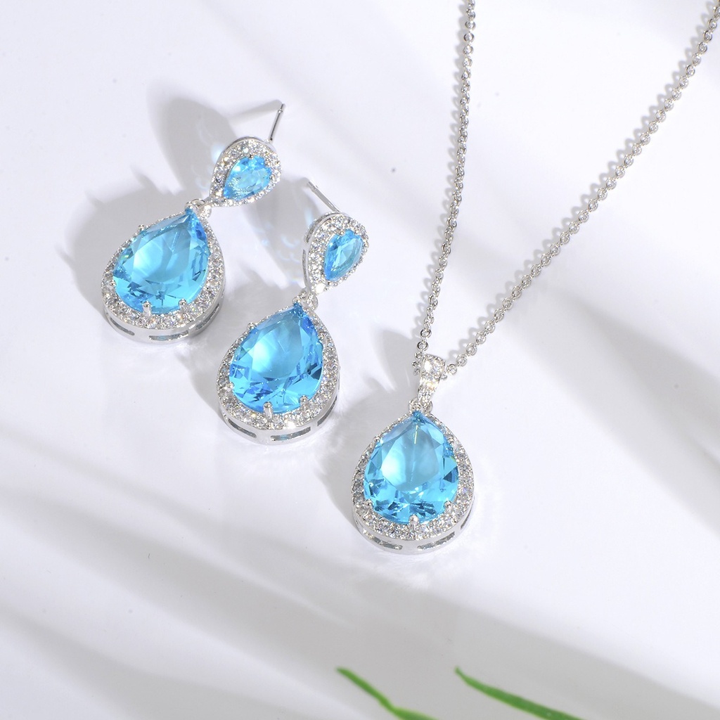 Juego de collar con aretes de gota de diamantes (copia)