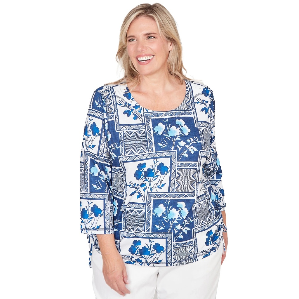 Blusa estampado floral y lazo lateral