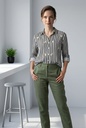 Blusa camisera con margaritas