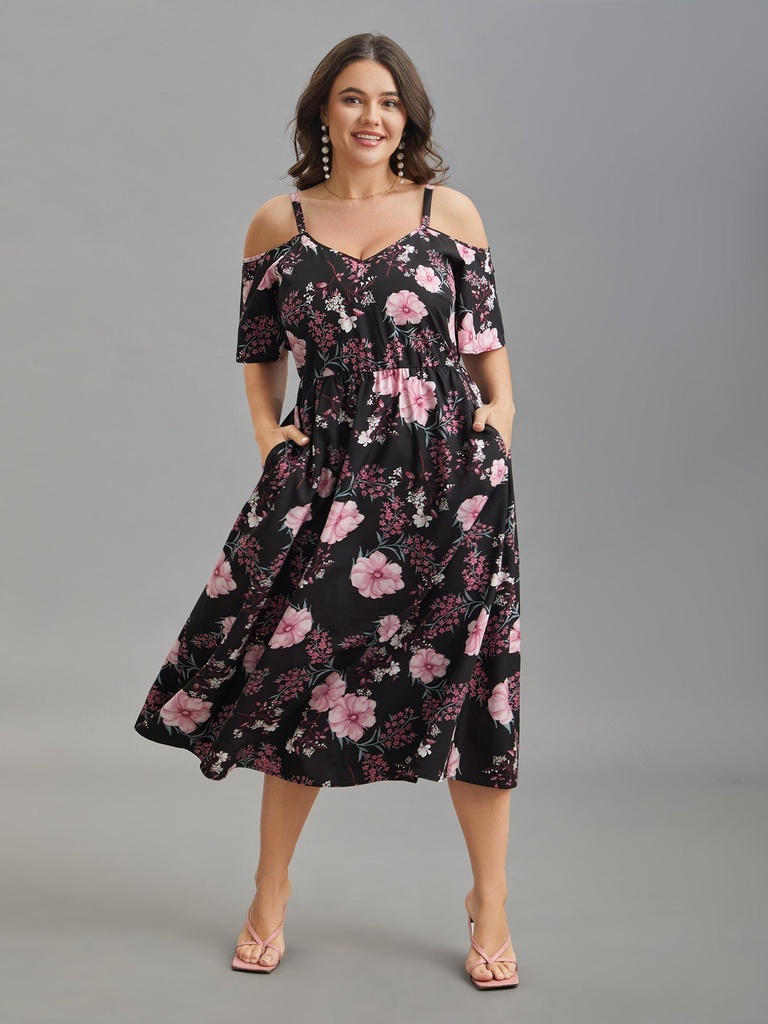 Vestido floral de hombros descubiertos