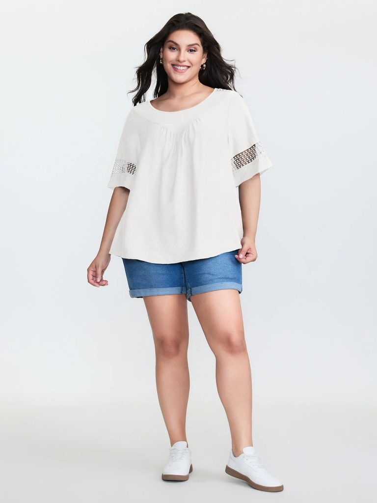 Blusa con ribete de encaje