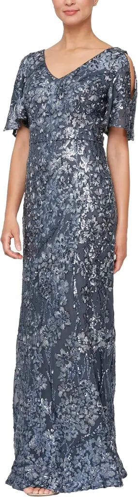 Vestido de lentejuelas con mangas acampanadas