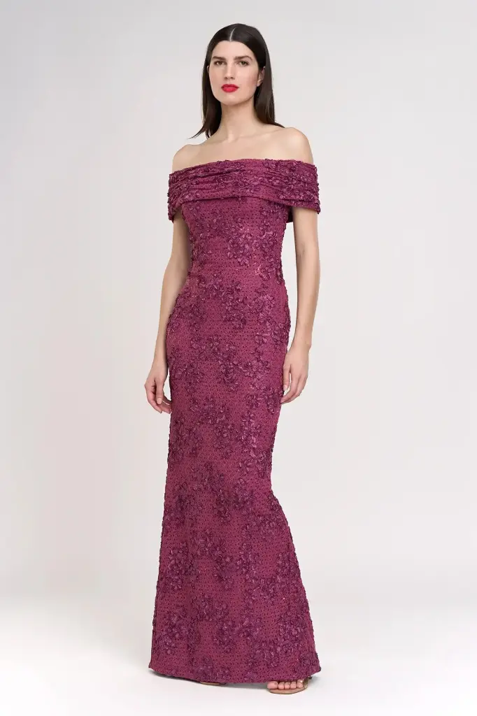 Vestido de encaje floral de Chantal