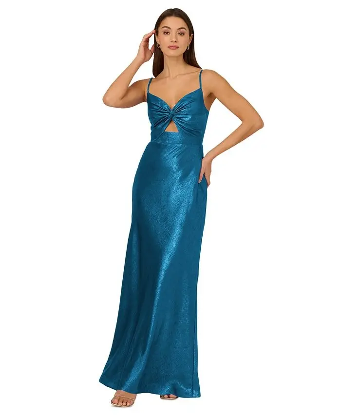 Vestido formal con detalle retorcido