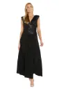 Vestido con corpiño de lentejuelas 