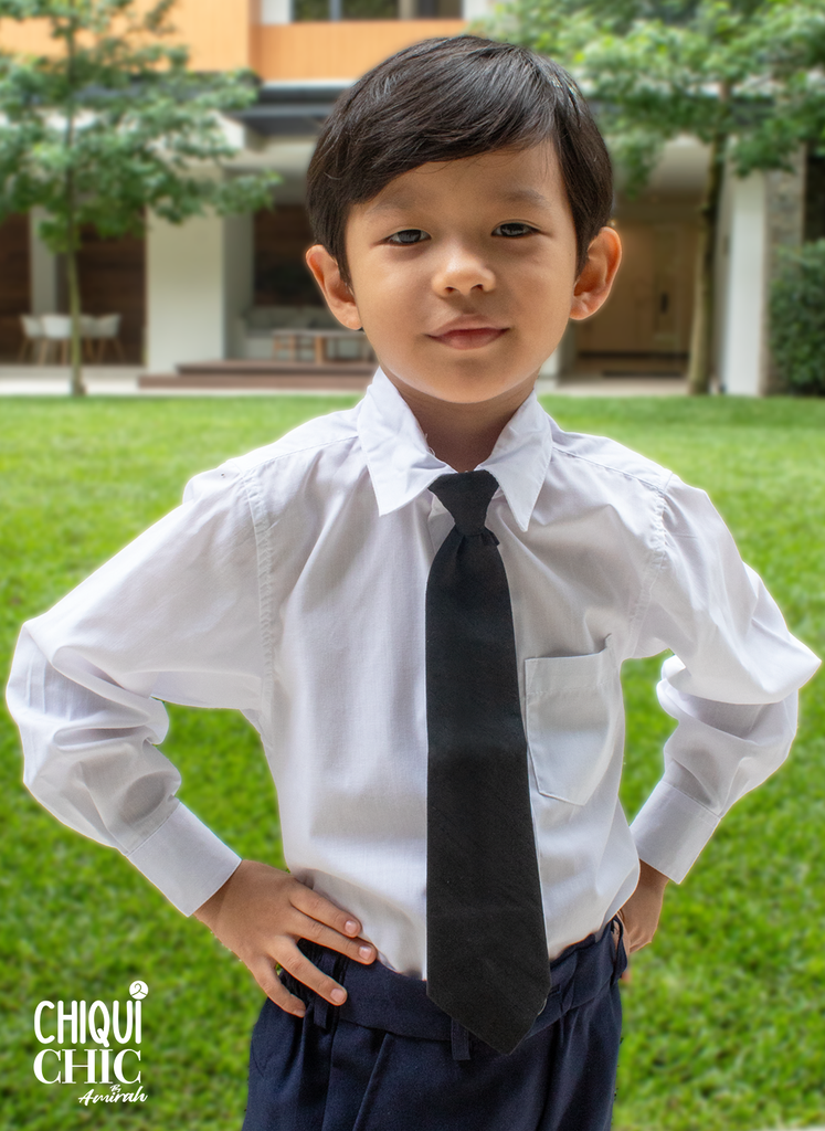 Corbata con clip de seda