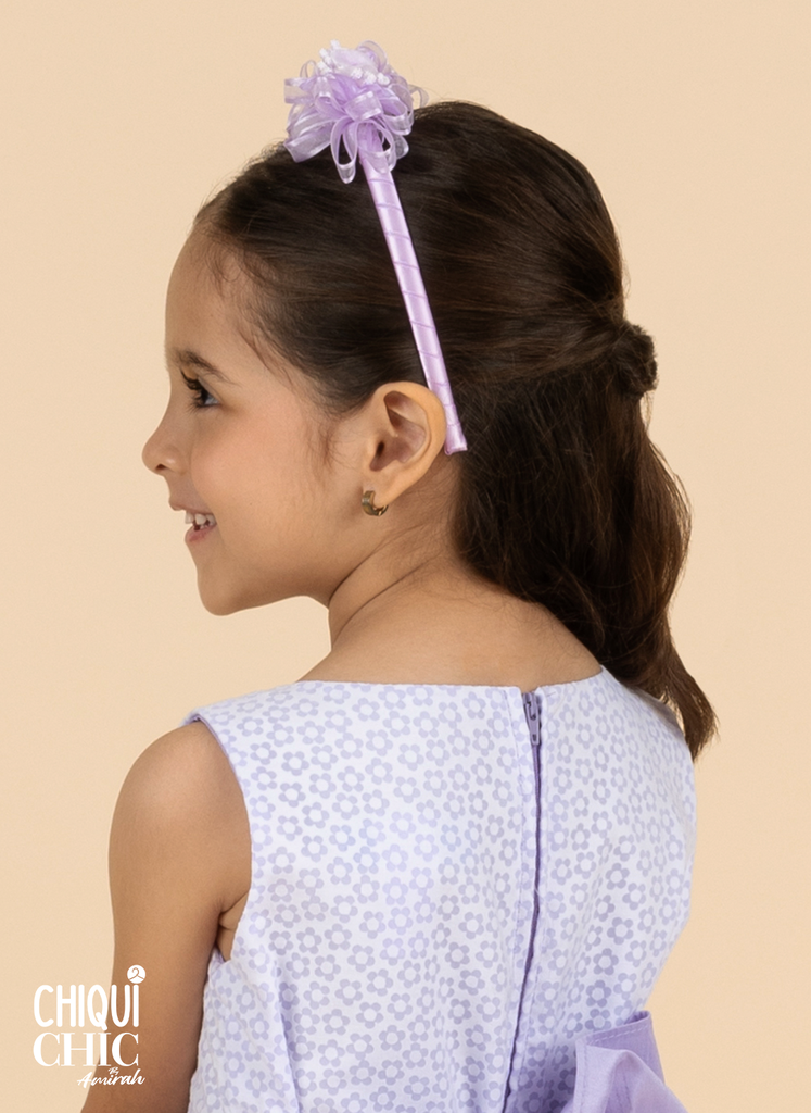 Diadema con flores de organza