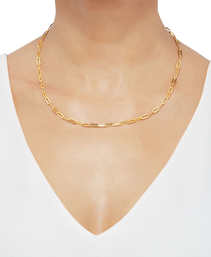 Collar de cadena con baño de oro