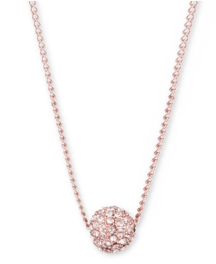 Collar con colgante de bola de fuego