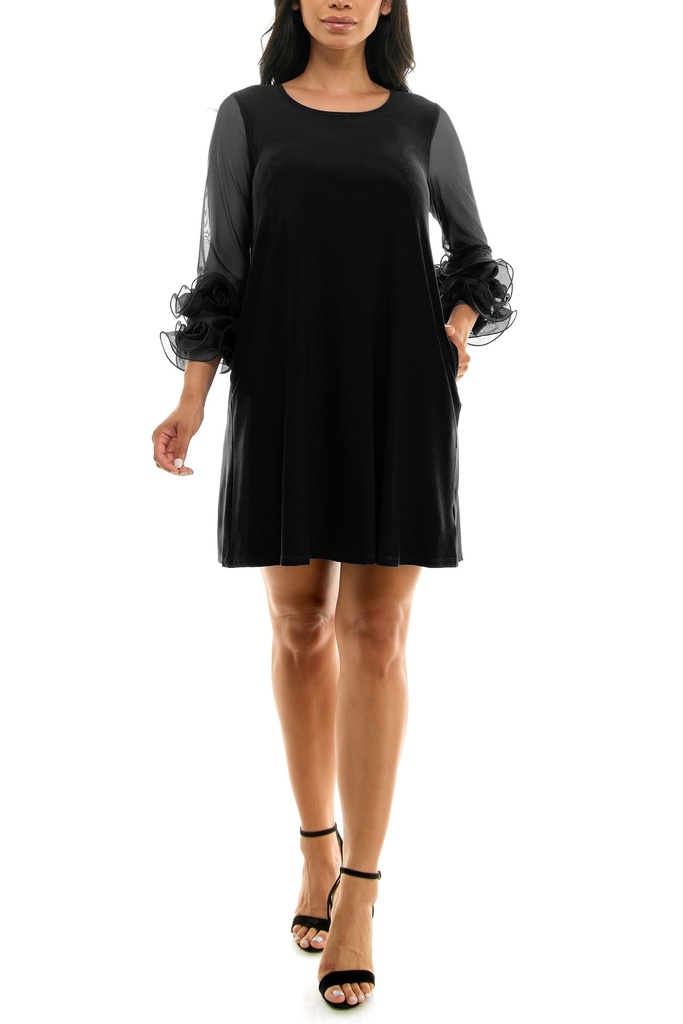 Vestido con mangas de volantes
