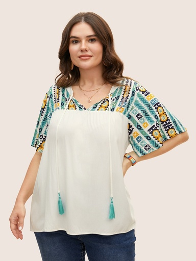 Blusa fruncida con borlas boho