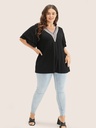 Blusa con escote bordado