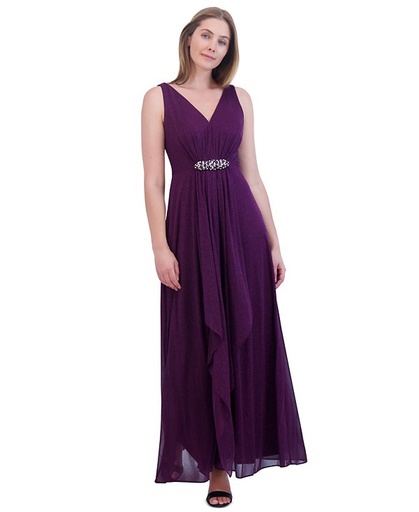 Vestido adornado con brillantina