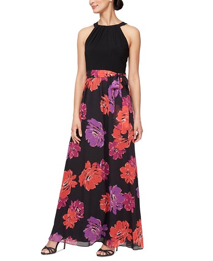 Vestido con cuello halter y técnica mixta