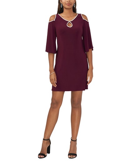 Vestido con hombros descubiertos