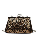 Bolso de mano con bordado vintage