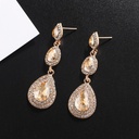 Aretes con diamantes de gota de agua