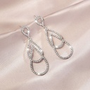 Aretes colgantes con circonitas