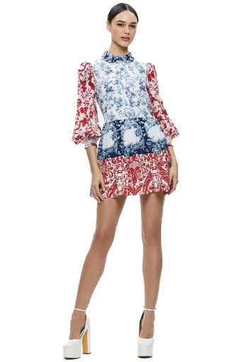 Vestido floral con volantes