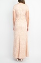 vestido largo con efecto bordado