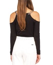 Blusa con hombros descubiertos
