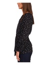 Blusa con un hombro anudado