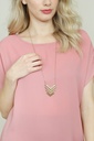 Collar chevron de 4 líneas