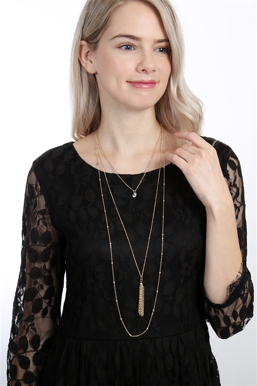 Collar a capas con borla 