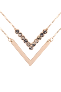 Collar a doble capas largo