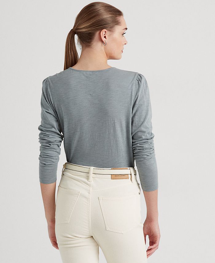 Blusa con mangas abullonadas