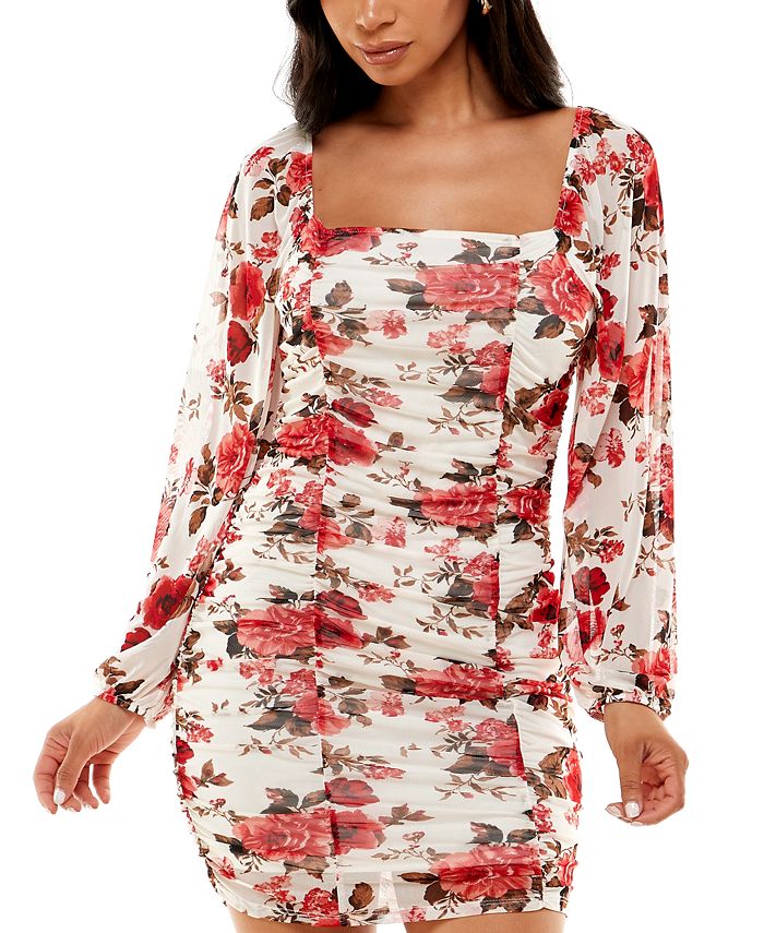 Vestido fruncido con cuello cuadrado