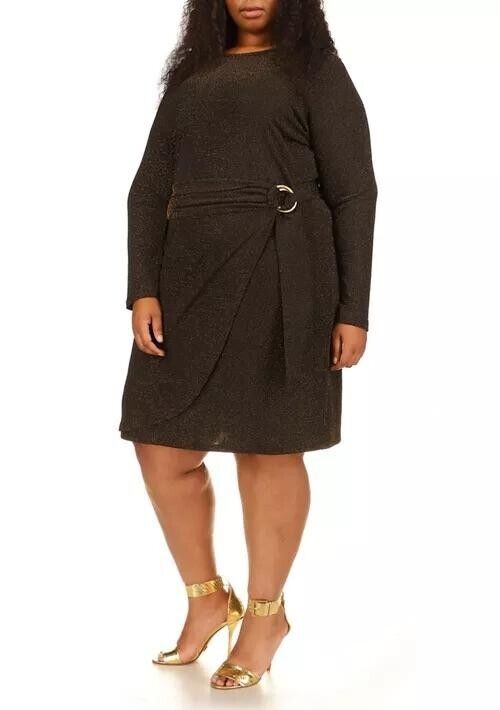 Vestido con espalda drapeada