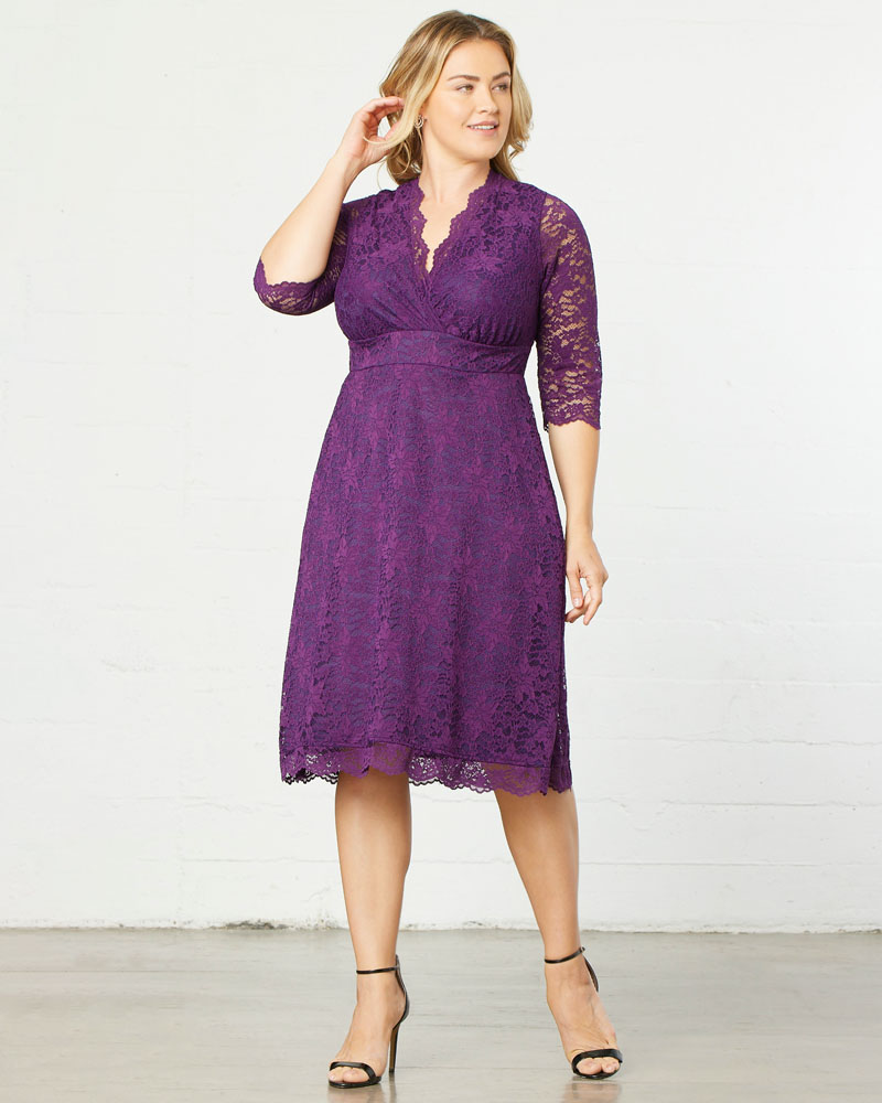Vestido de coctel boudoir festoneado