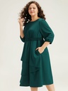 Vestido con dobladillo a capas 