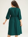 Vestido con dobladillo a capas 