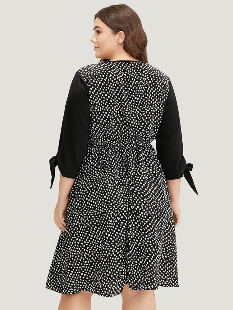 Vestido estampado con puntos