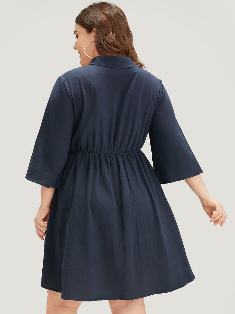 Vestido camisero con hebilla