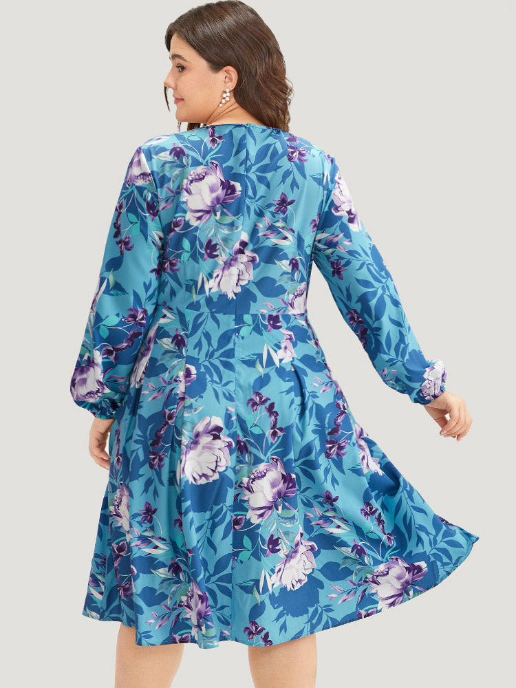 Vestido plisado con estampado floral 