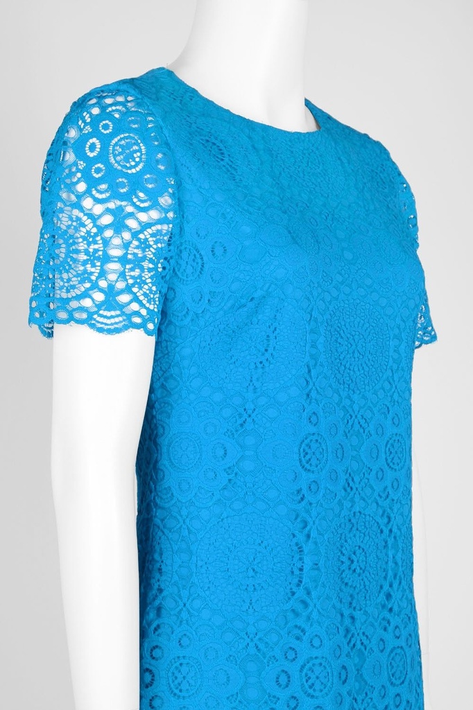 Vestido recto de encaje 