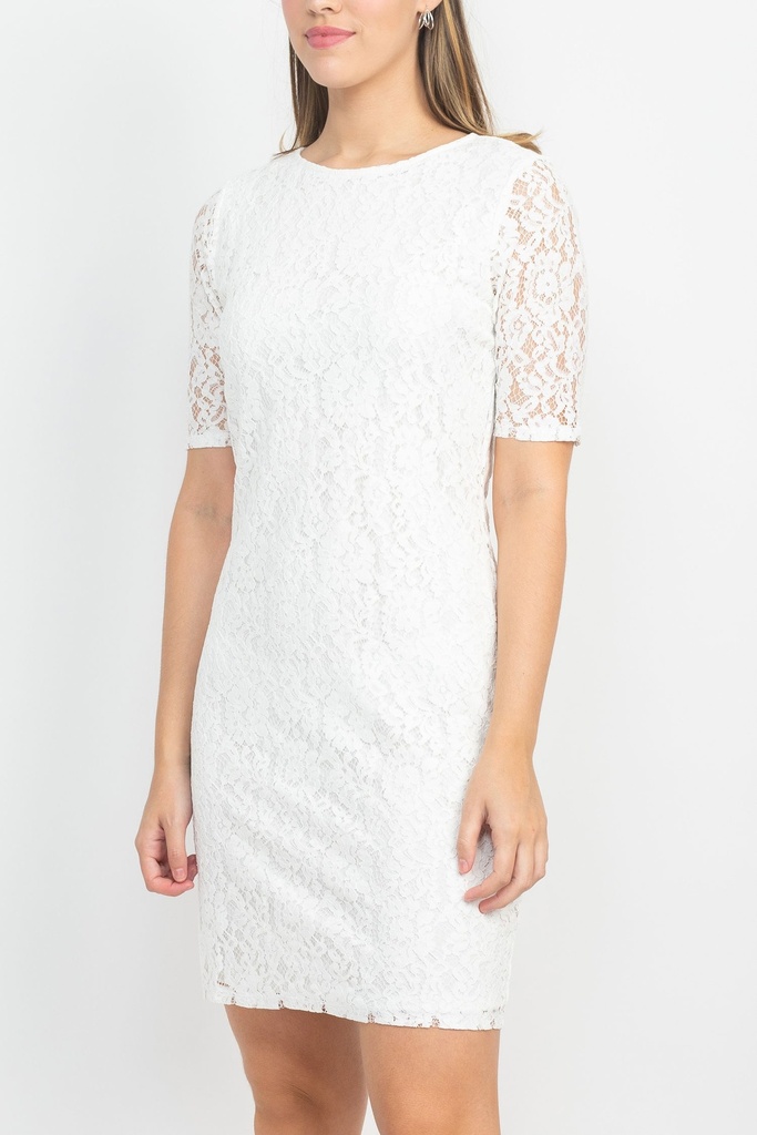 Vestido de encaje floral con mangas 
