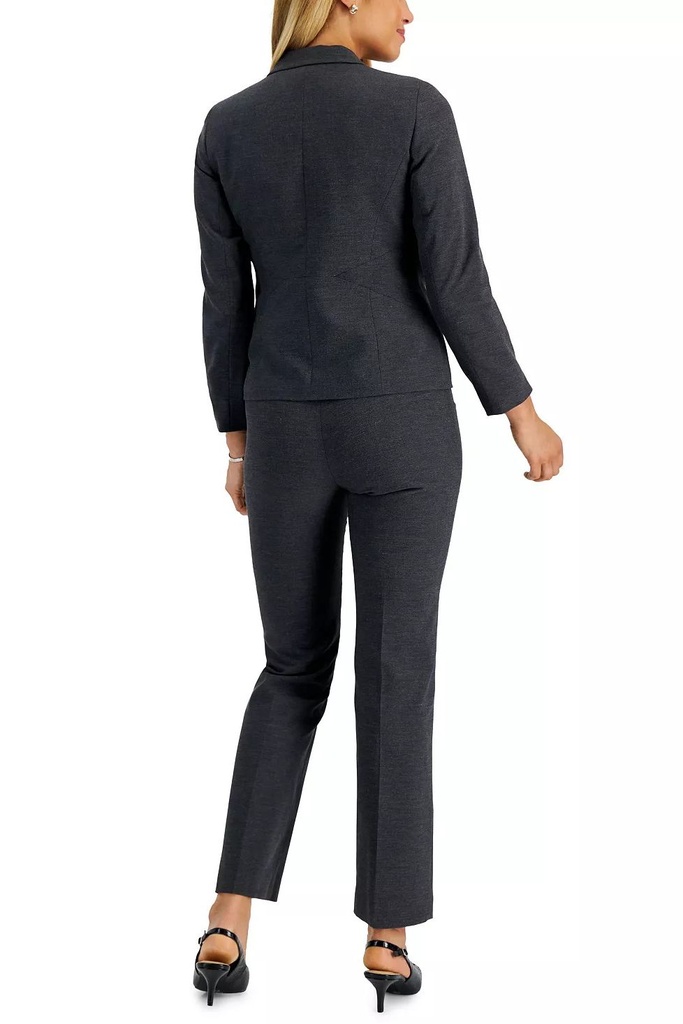Traje sastre de saco y pantalón 